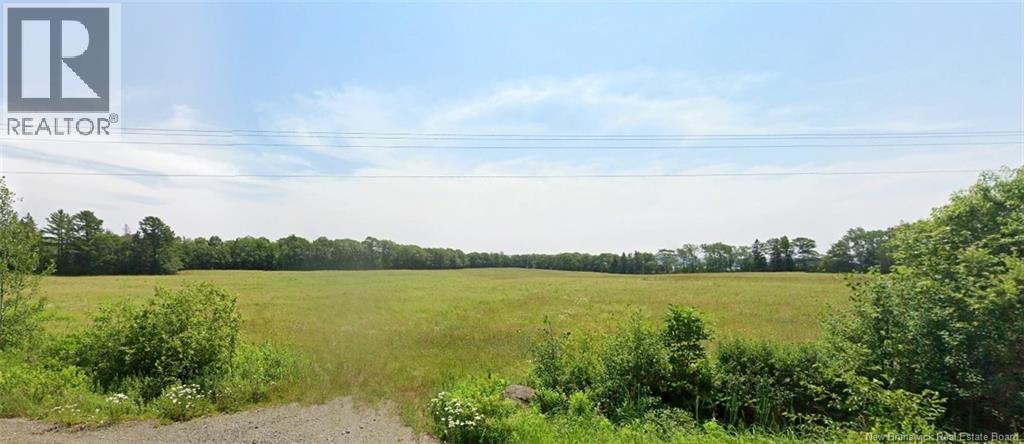 Route 102, Oak Point, NB E5M 2H4