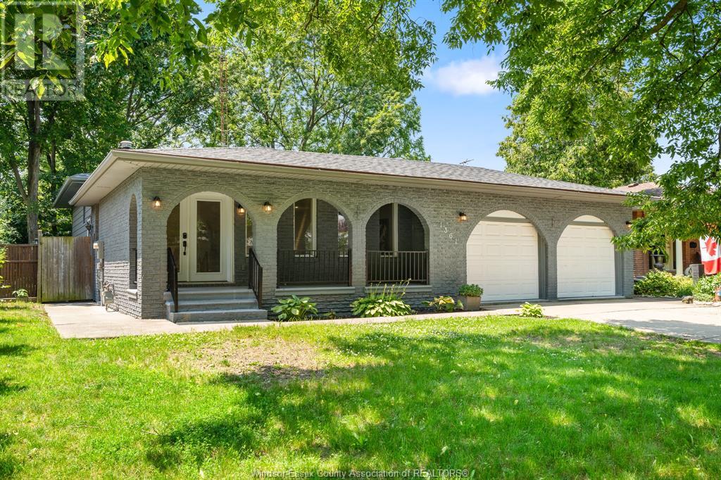 1361 Isabelle, Windsor, ON N8S 4J4