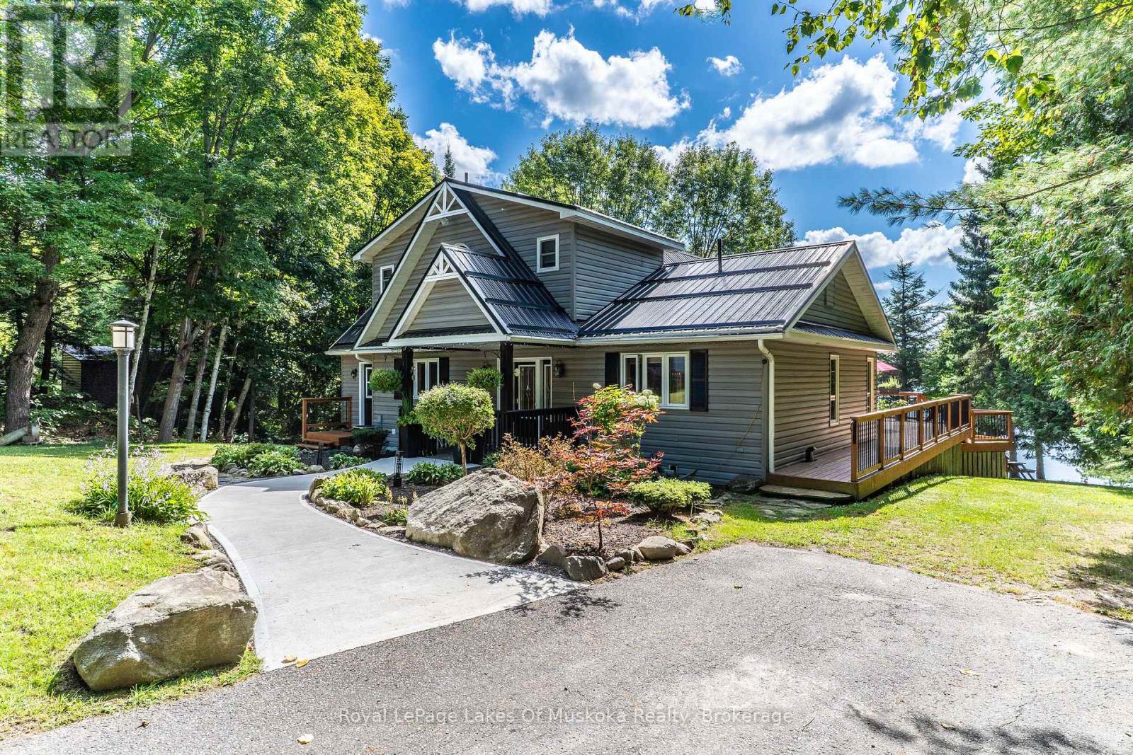 16 1023 Carlo Enterprise Rd, Muskoka Lakes, ON P0B 1M0