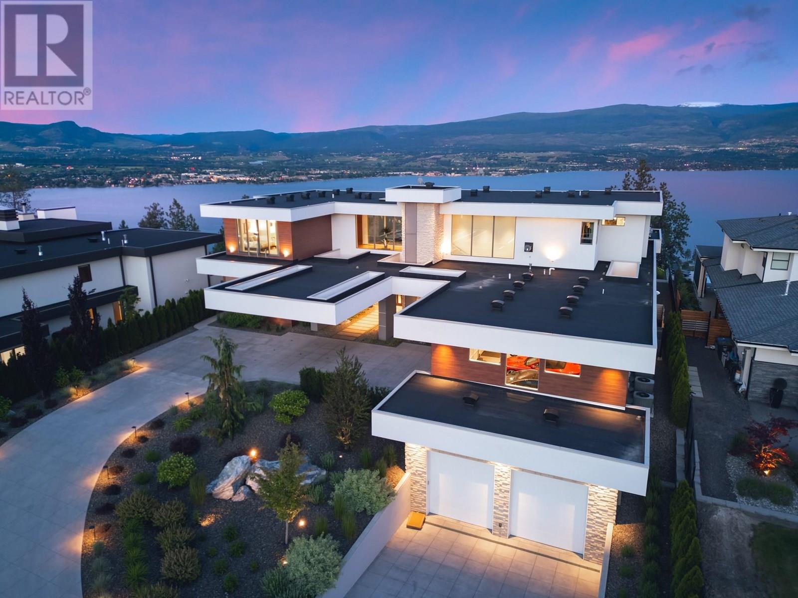 2469 Thacker Dr, West Kelowna, BC V1Z 1V9