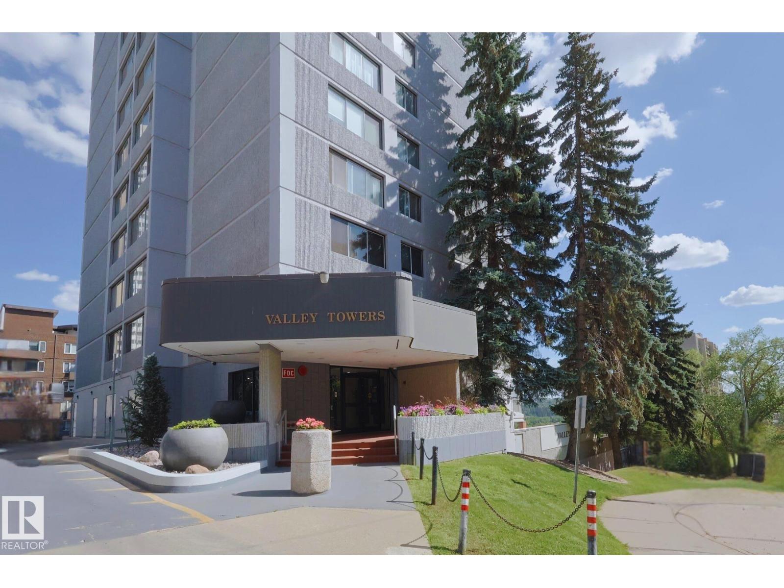 9923 103 Street Northwest #702, Edmonton, AB T5K 2J3