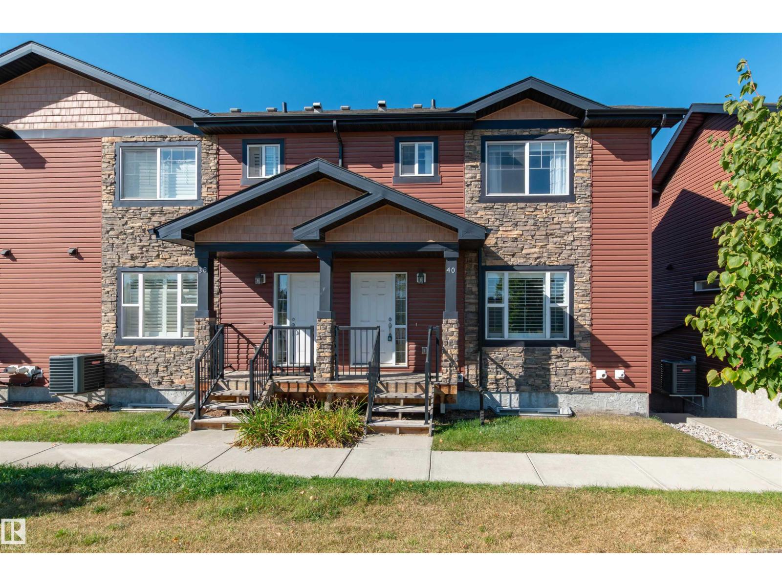301 Palisades Way #40, Sherwood Park, AB T8H 0T4