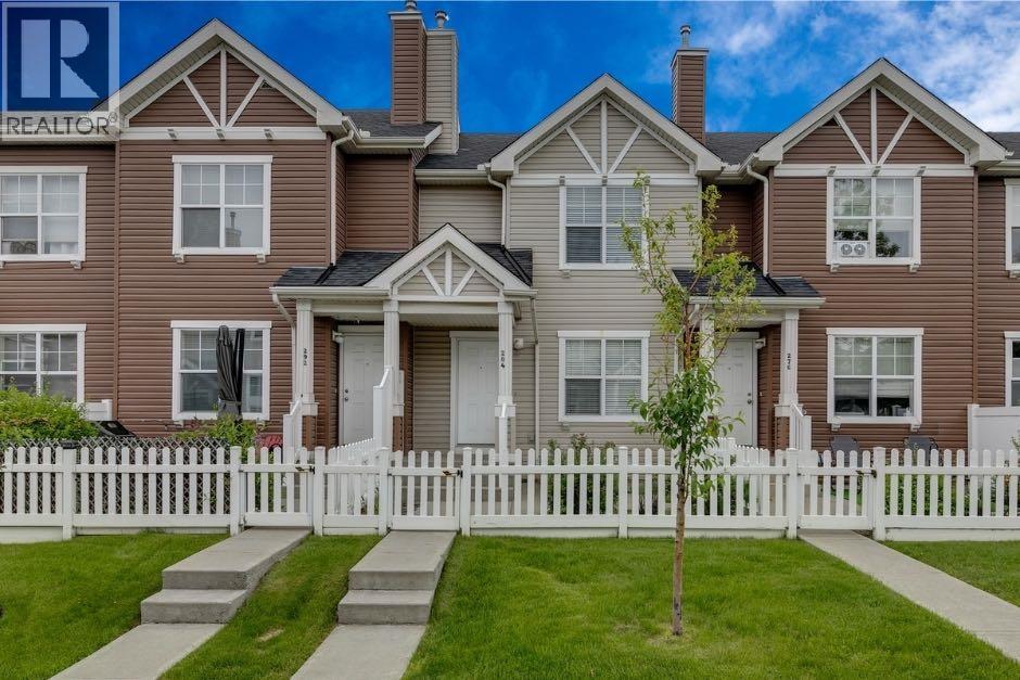 284 Elgin Gdns SE, Calgary, AB T2Z 4T7
