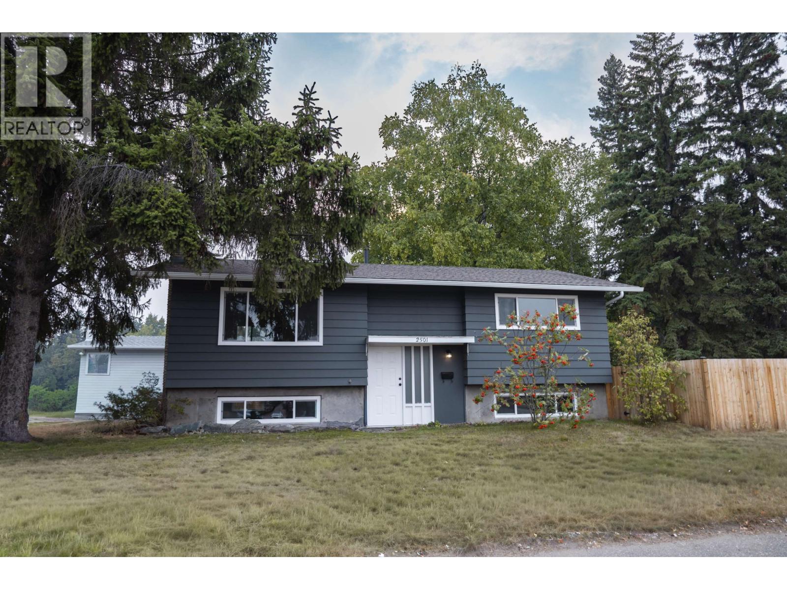 2501 Westwood Dr, Prince George, BC V2N 1R1