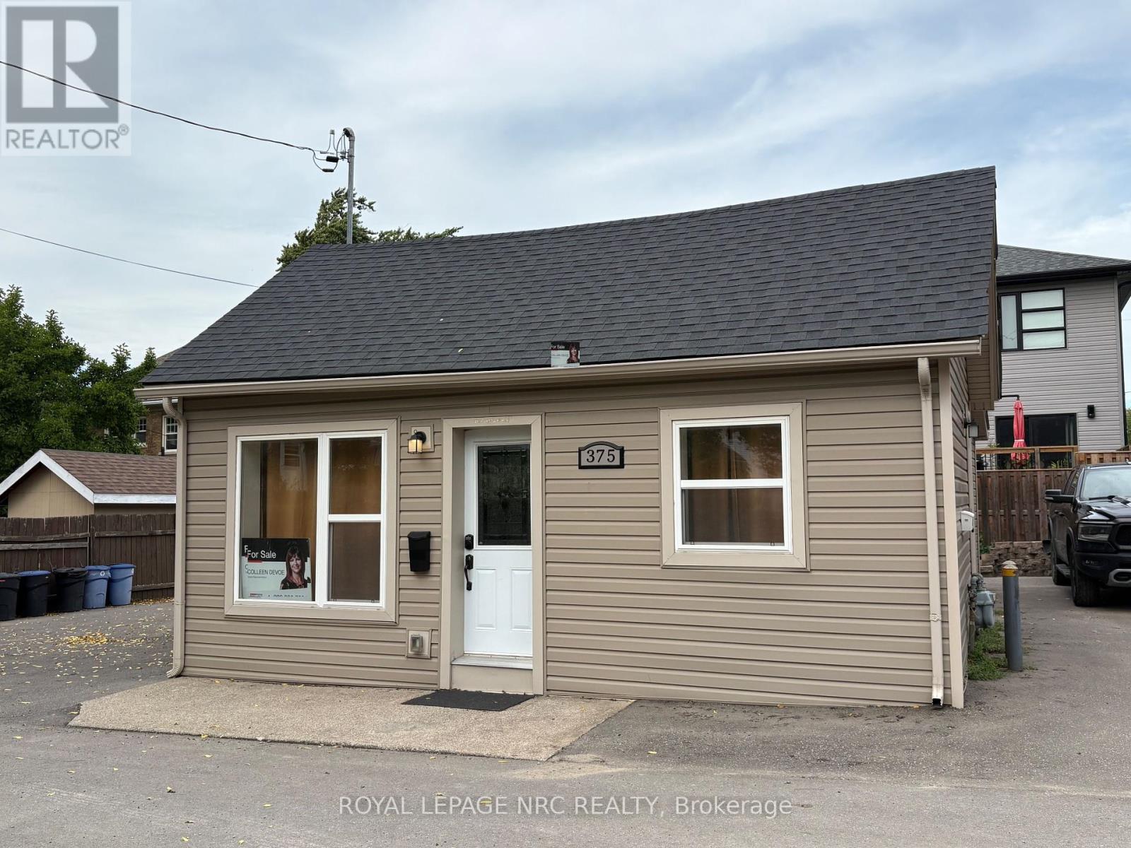 375 Almond Ln, St. Catharines, ON L2T 1E9