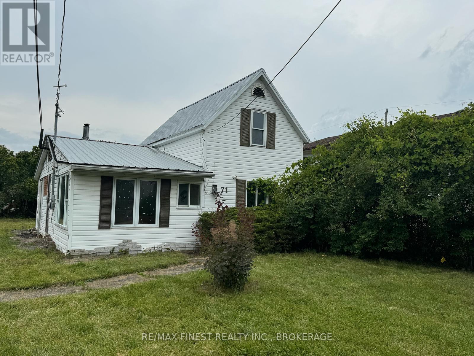 71 Factory St, Loyalist, ON K0H 2H0
