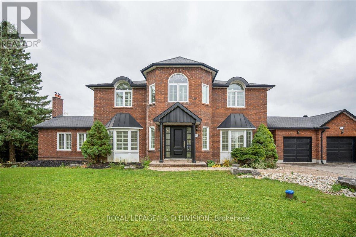 17 Sleepy Hollow Ln, Whitchurch-stouffville, ON L4A 7X4