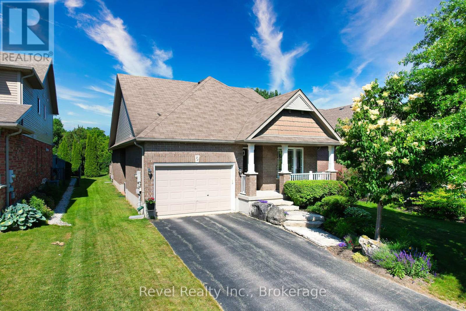 73 Chamberlain Cres, Collingwood, ON L9Y 0C8
