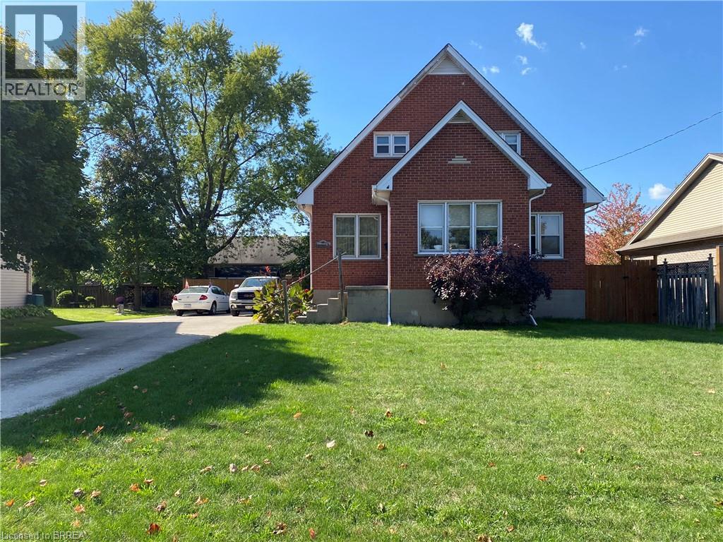 66 Rowanwood Ave, Brantford, ON N3S 7C6