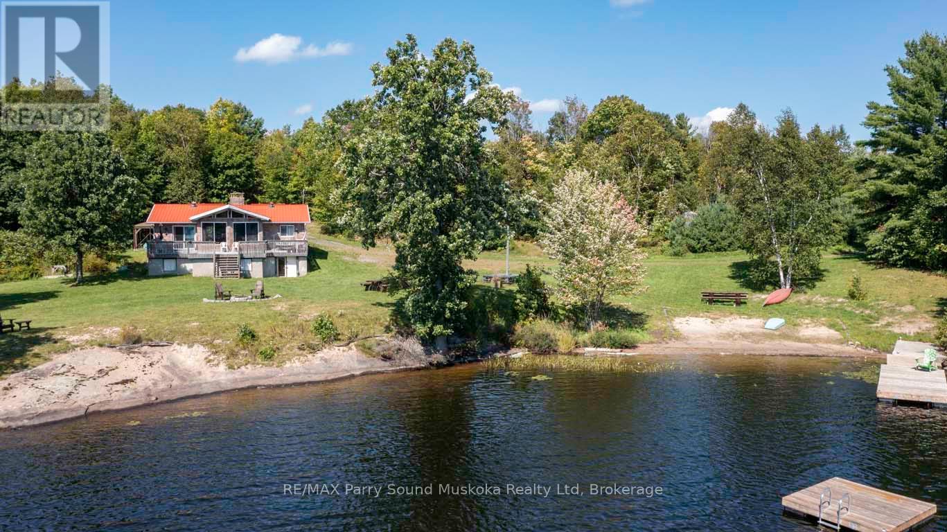 122 Grey Owl Rd, McKellar, ON P0G 1C0