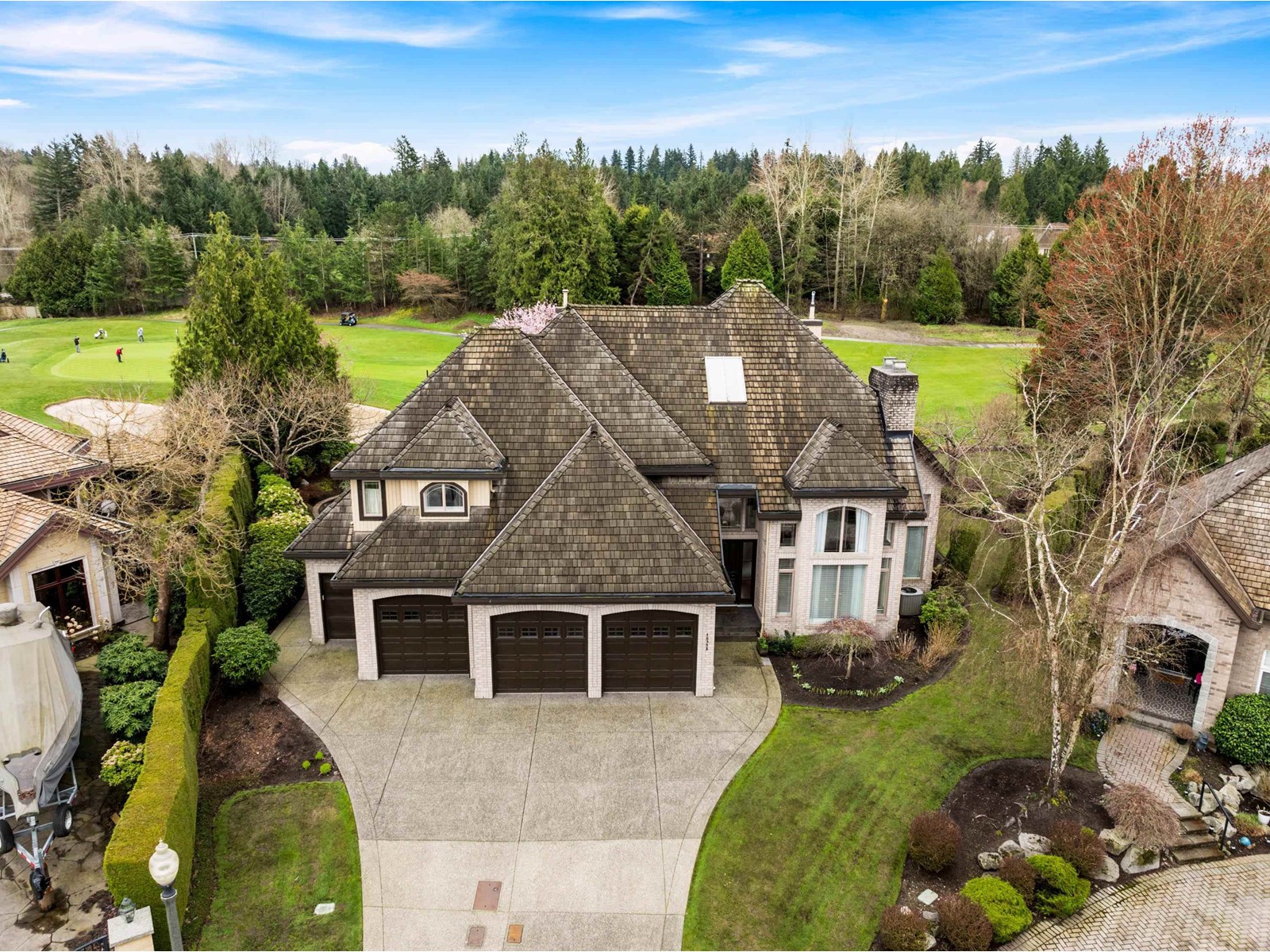 16358 Lincoln Woods Ct, Surrey, BC V3Z 0J8