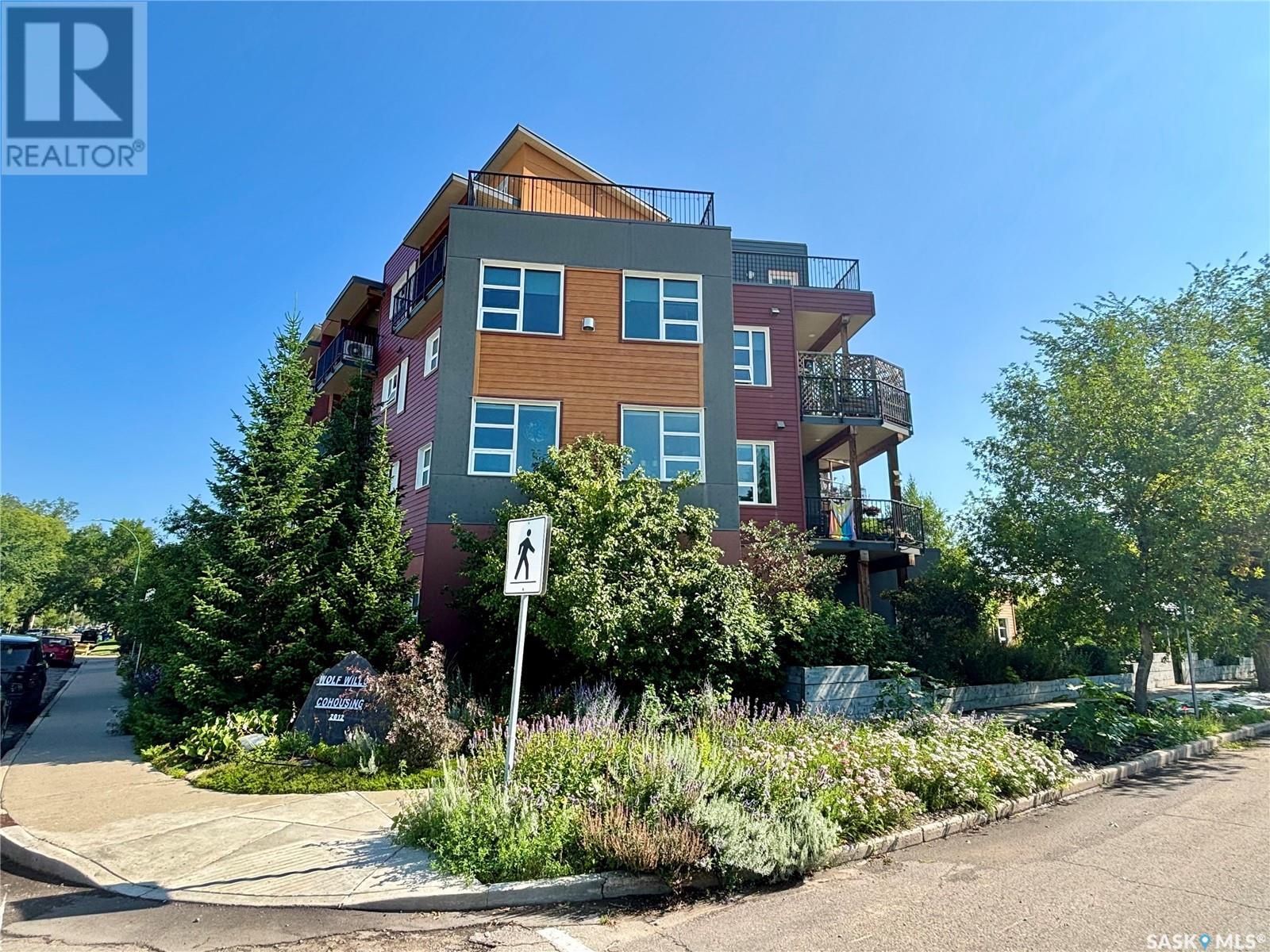530 J Avenue S Unit 306, Saskatoon, SK S7M 2A8