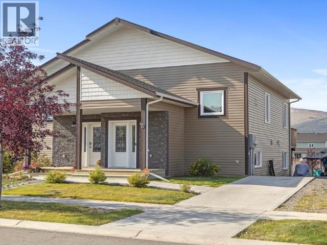 70 Iskoot Cres, Whitehorse, YT Y1A 0P6