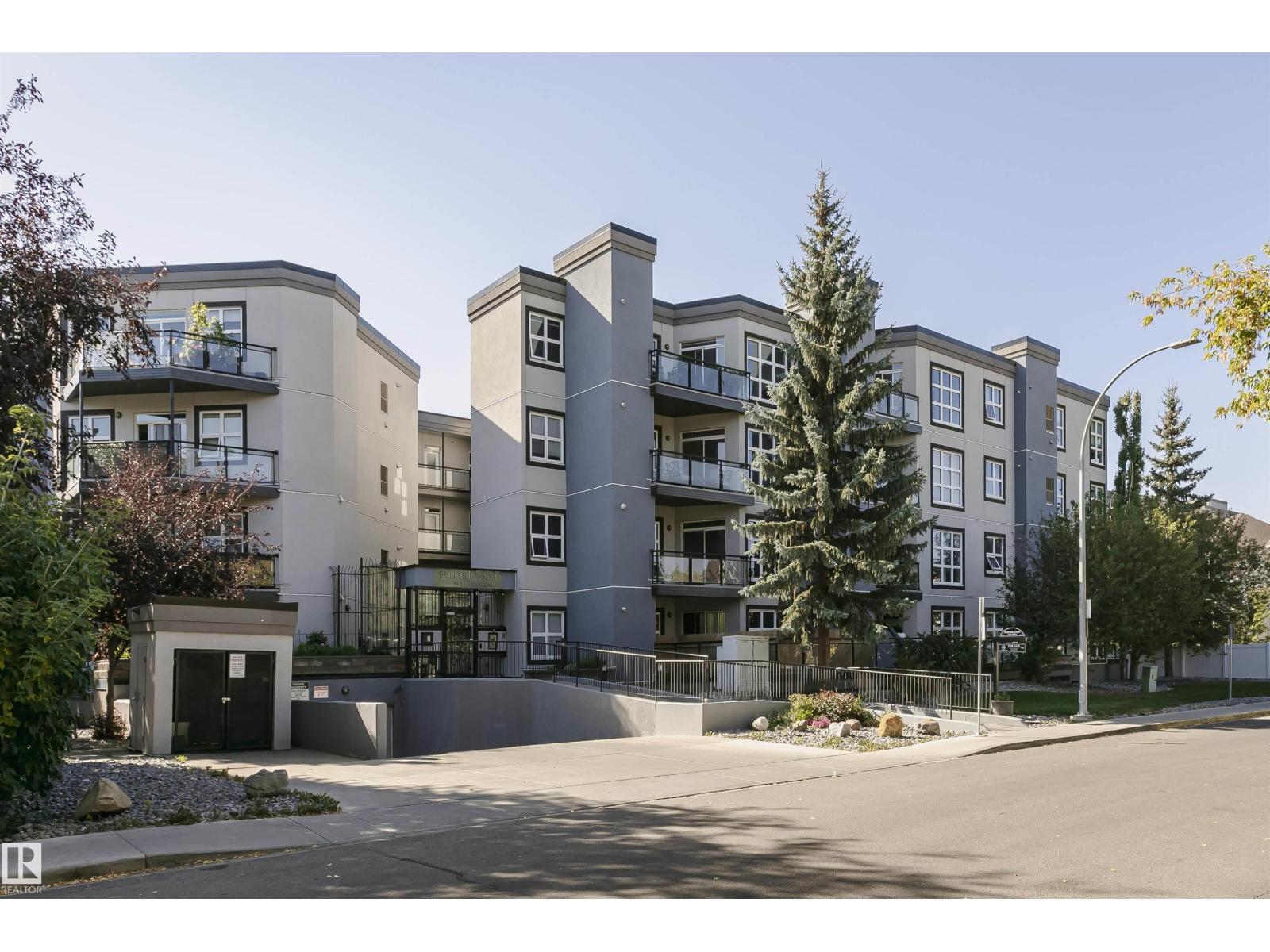 11933 106 Avenue Northwest #203, Edmonton, AB T5H 0S2