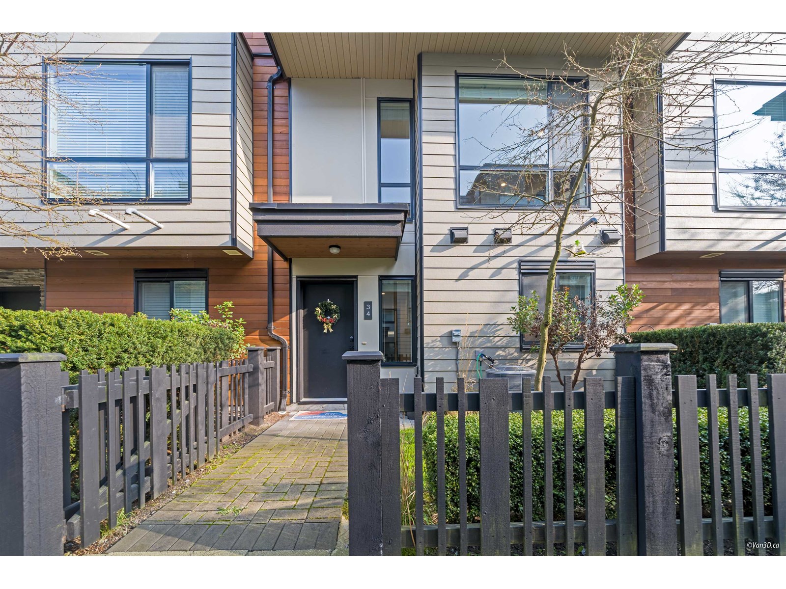 15688 28 Avenue Unit 34, Surrey, BC V3Z 0N1