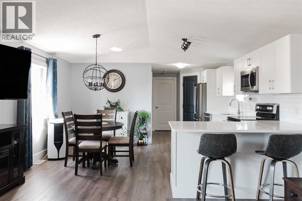 253 Grenfell Cres, Fort Mcmurray, AB T9H 2M8