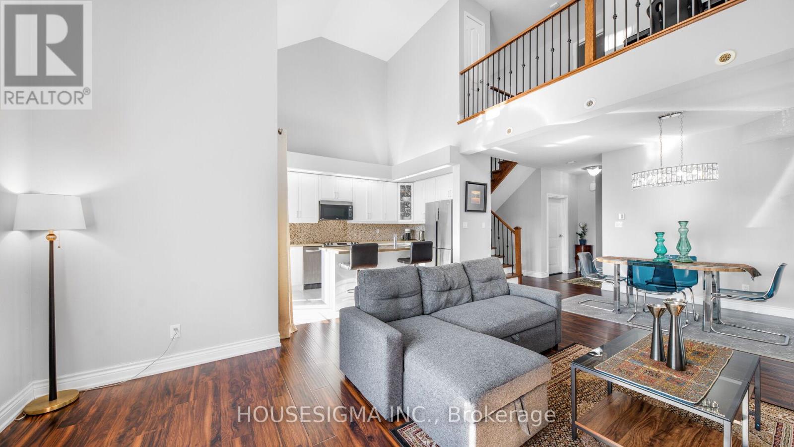 18 Lovegrove Ln, Ajax, ON L1S 0E7