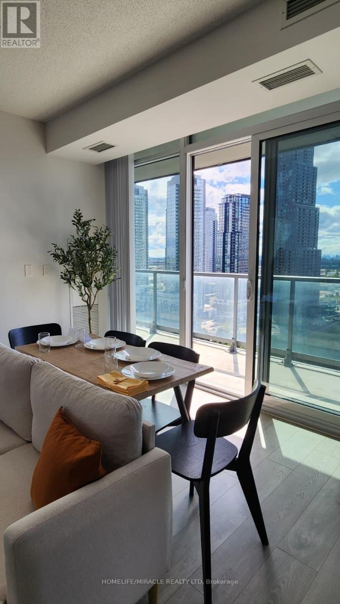 2004 7895 Jane St, Vaughan Concord, ON L4K 0K2