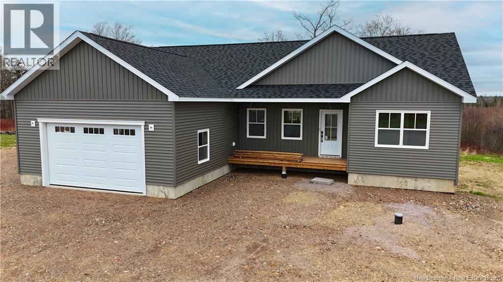 19 Robison Cres, Harvey Station, NB E6K 0C9