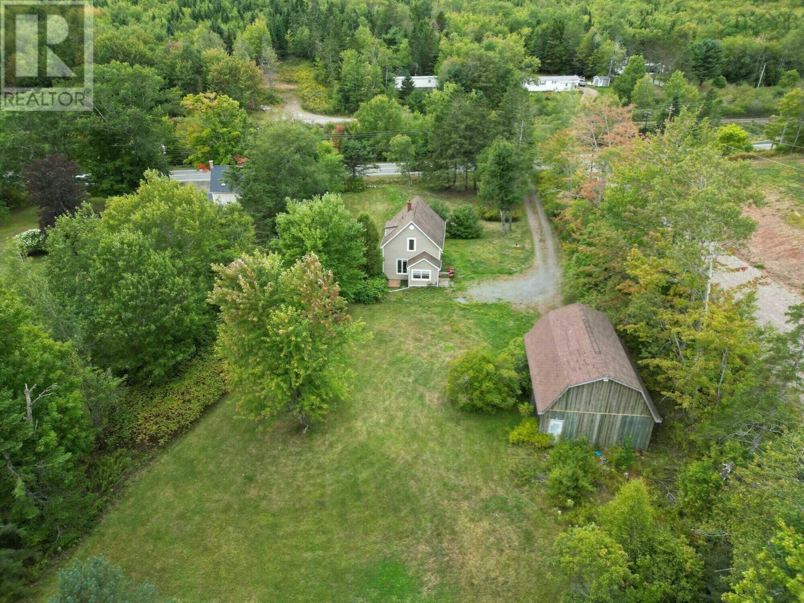 2 Highway Unit 401, Brookfield, NS B0N 1C0