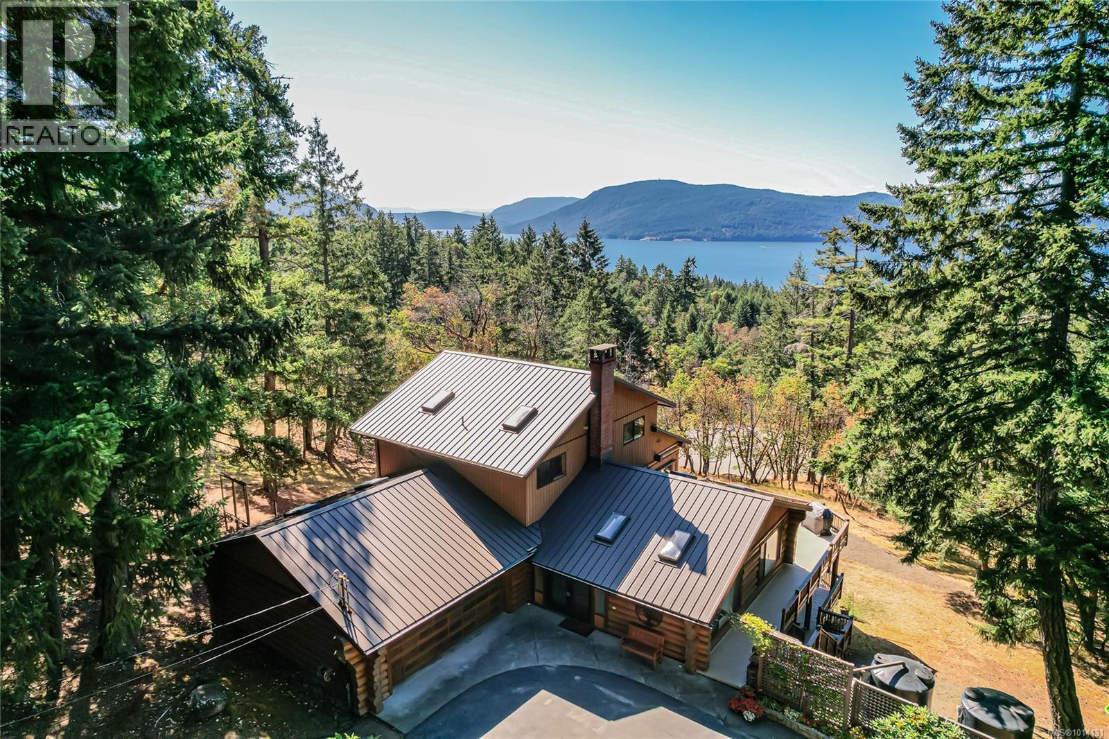 108 Tern Rd, Salt Spring, BC V8K 1G9