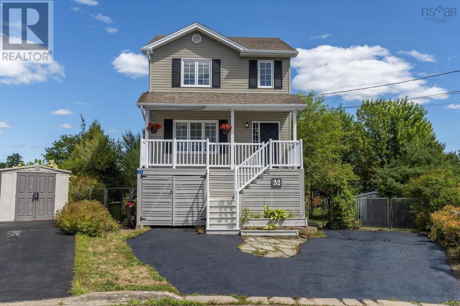 32 Darrell Ct, Timberlea, NS B3T 1N8