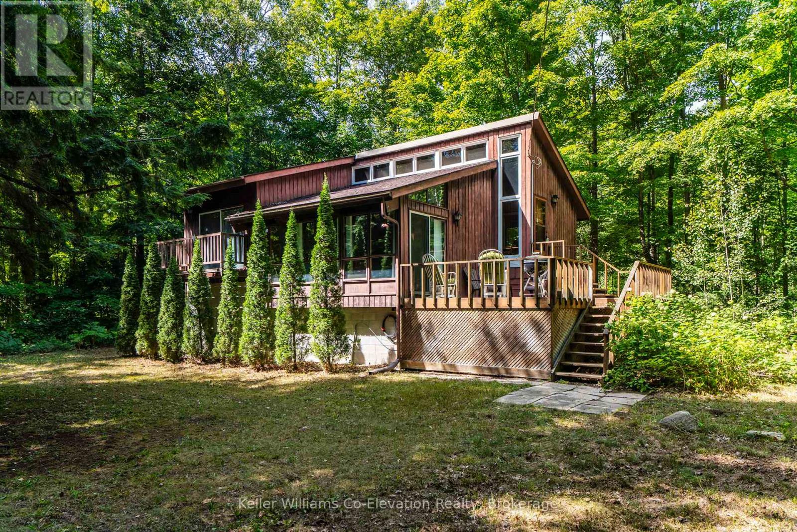 35 Crooked Creek Cres, Tiny, ON L9M 0N3