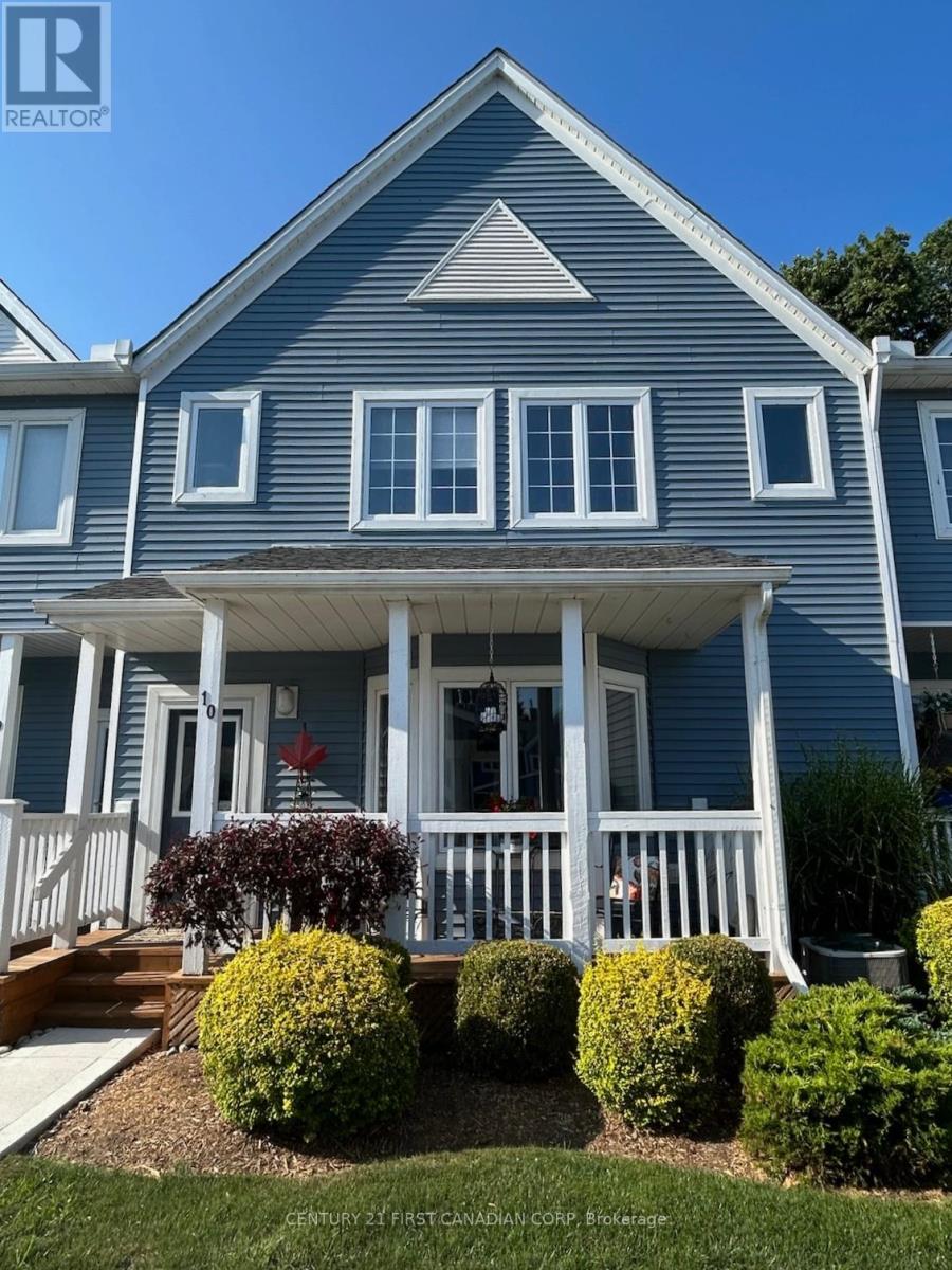 10 374 Front St, Central Elgin, ON N5L 1E9