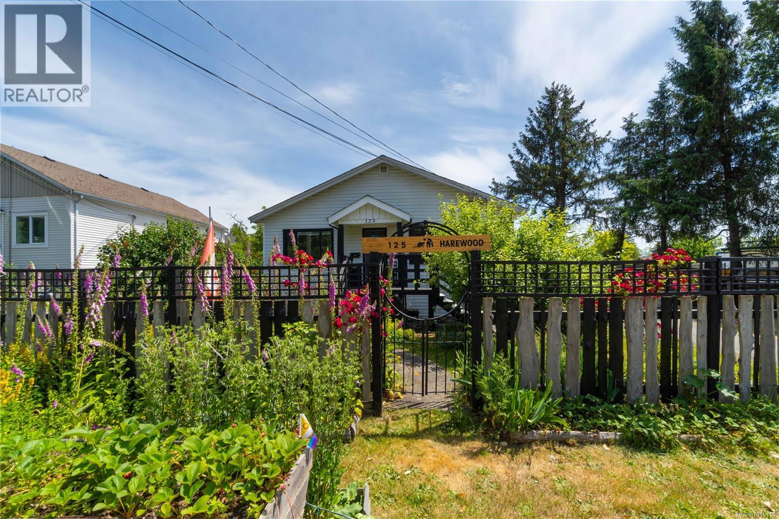125 Harewood Rd, Nanaimo, BC V9R 2Y7