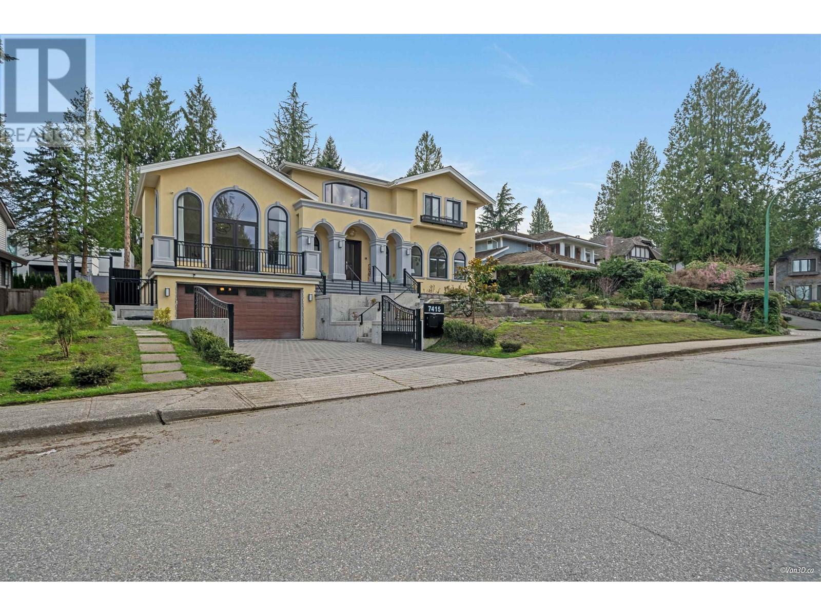 7415 Lambeth Dr, Burnaby, BC V5E 4B4