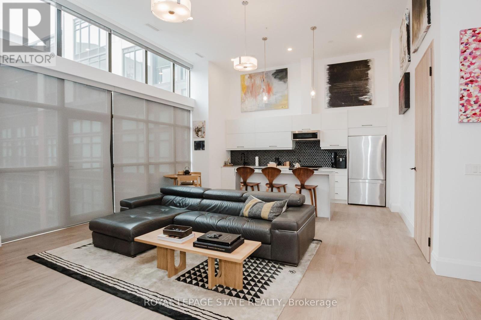 118 King St E, Hamilton, ON L8N 0A9