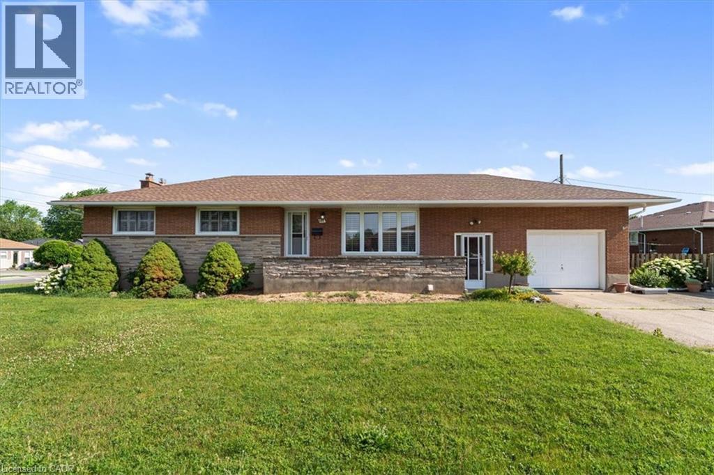 160 Elgin St, Thorold, ON L2V 3C2
