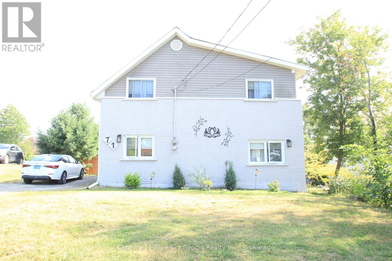 71 Swale St, Callander, ON P0H 1H0