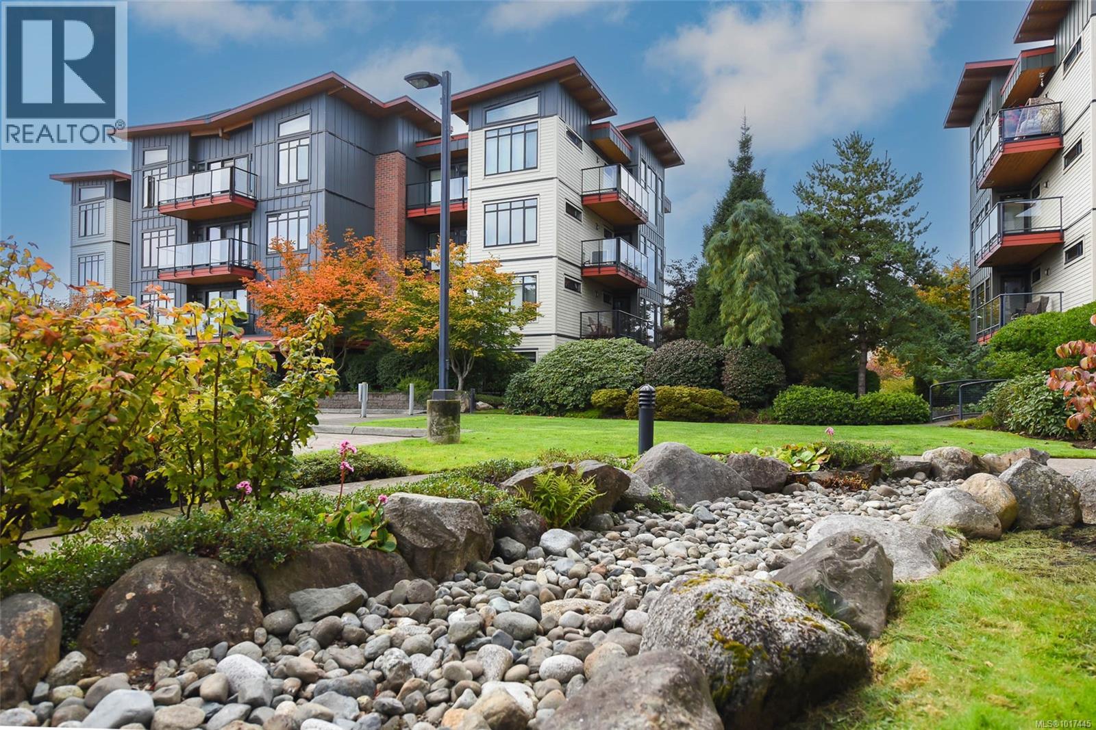 2300 Mansfield Dr Unit 142 Dr, Courtenay, BC V9N 3S3
