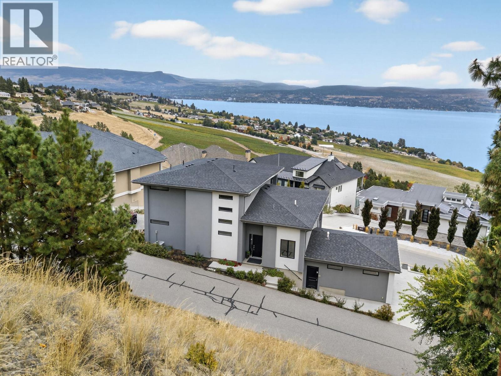 1534 Gregory Rd, West Kelowna, BC V4T 2V7