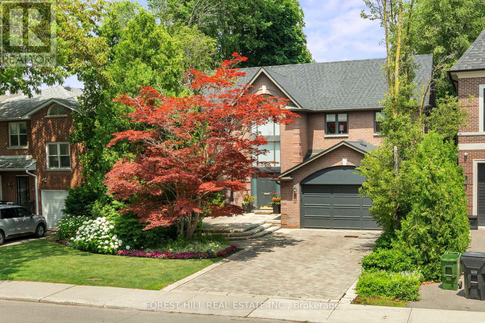 566 Castlefield Ave, Toronto, ON M5N 1L8