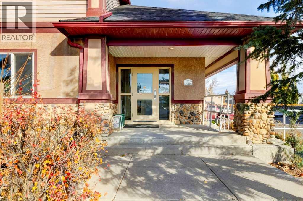 170 N Railway Street Unit 17, Okotoks, AB T1S 2C3