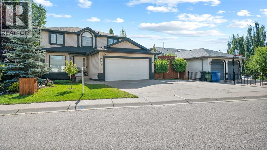 306 Long Beach Lndg, Chestermere, AB T1X 1E2