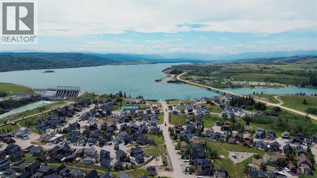 236 Cottage Club Cres, Rural Rocky View County, AB T4C 1B1
