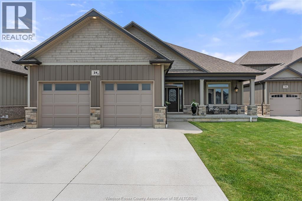 24 Peachtree Ln, Chatham, ON N7L 0G3