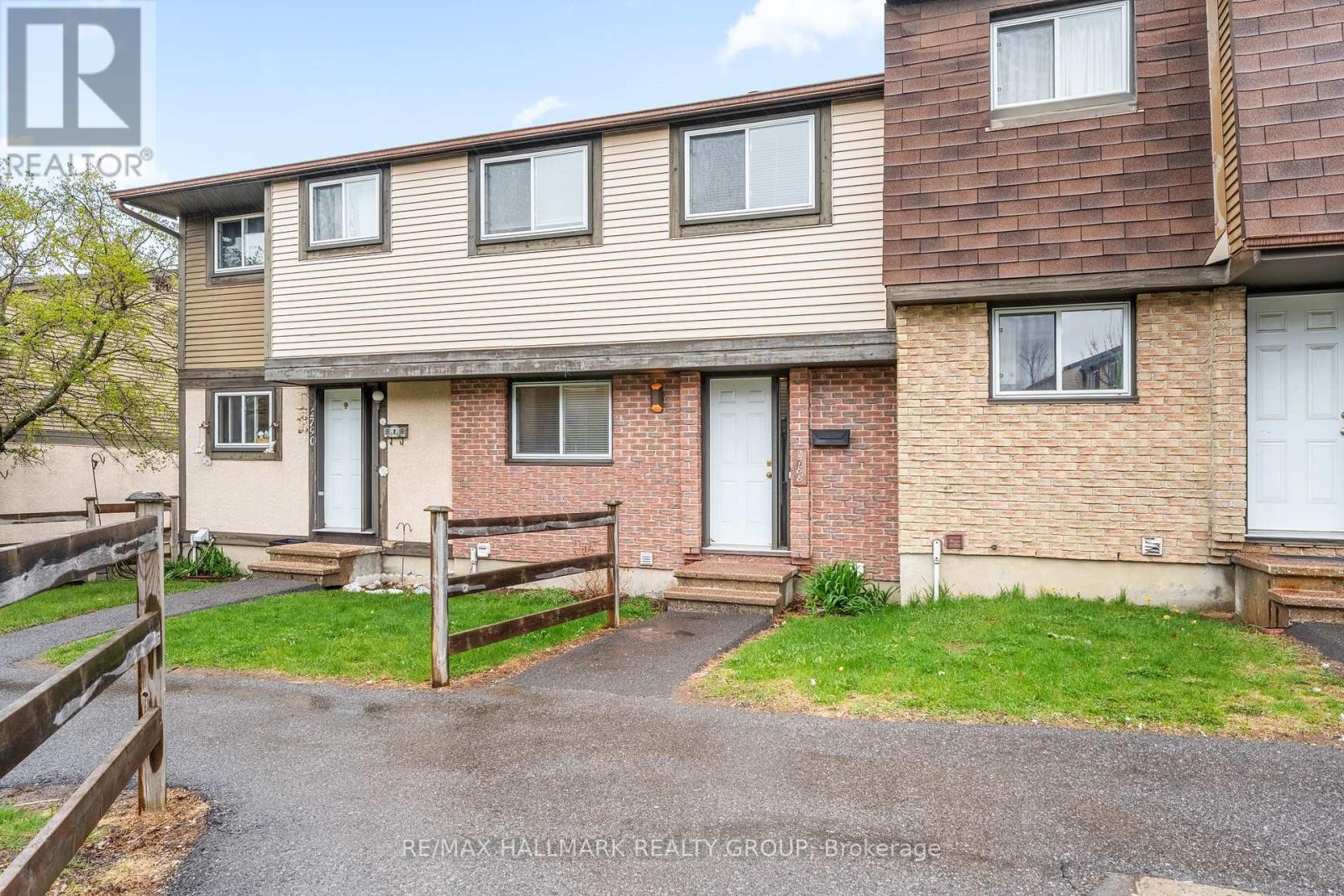2788 Pimlico Cres, Ottawa, ON K1T 2A8