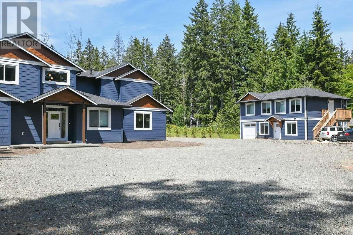 2390 Barbara Rd, Courtenay, BC V9J 1L9