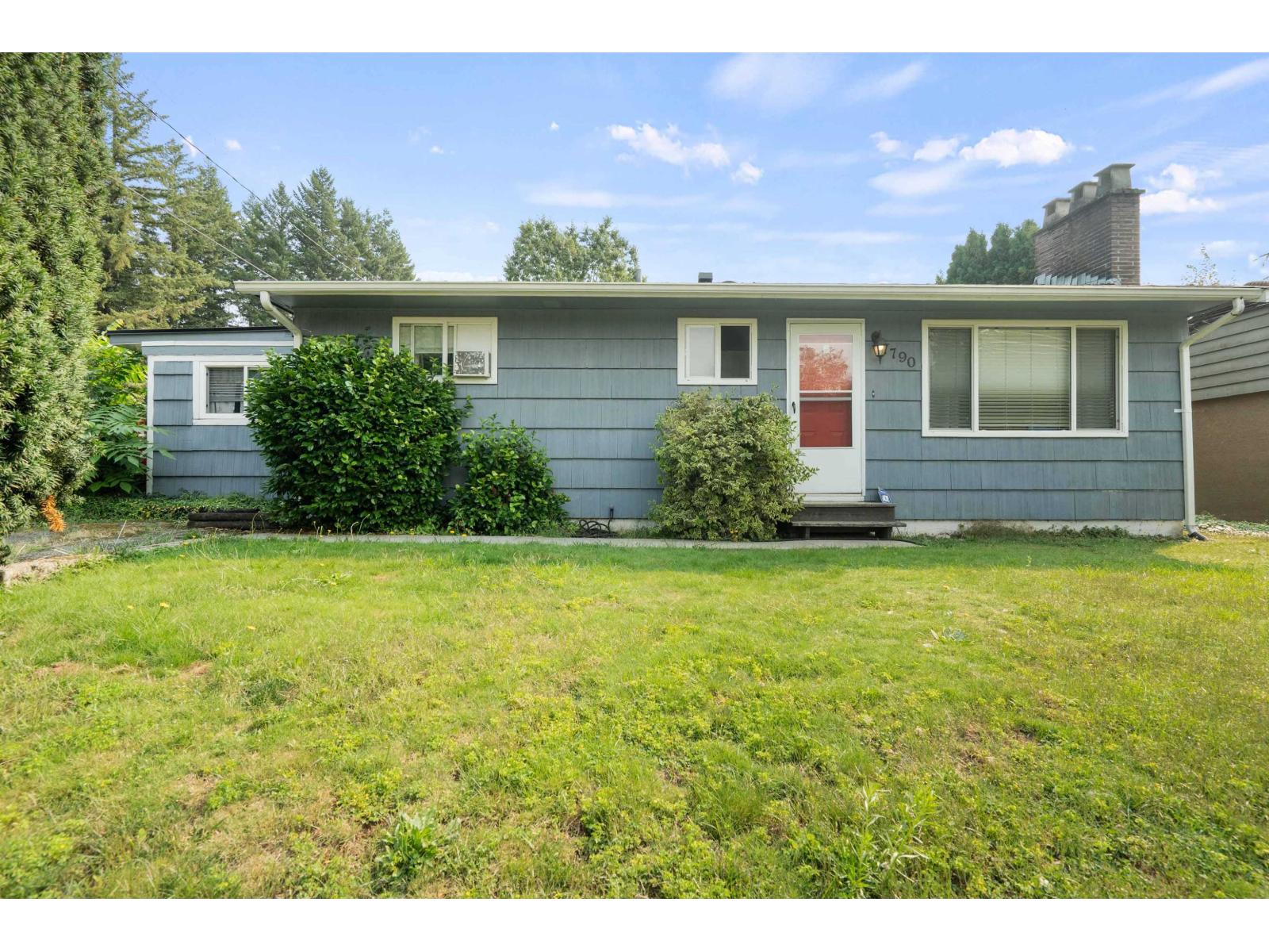 7790 Grand St, Mission, BC V2V 3T3