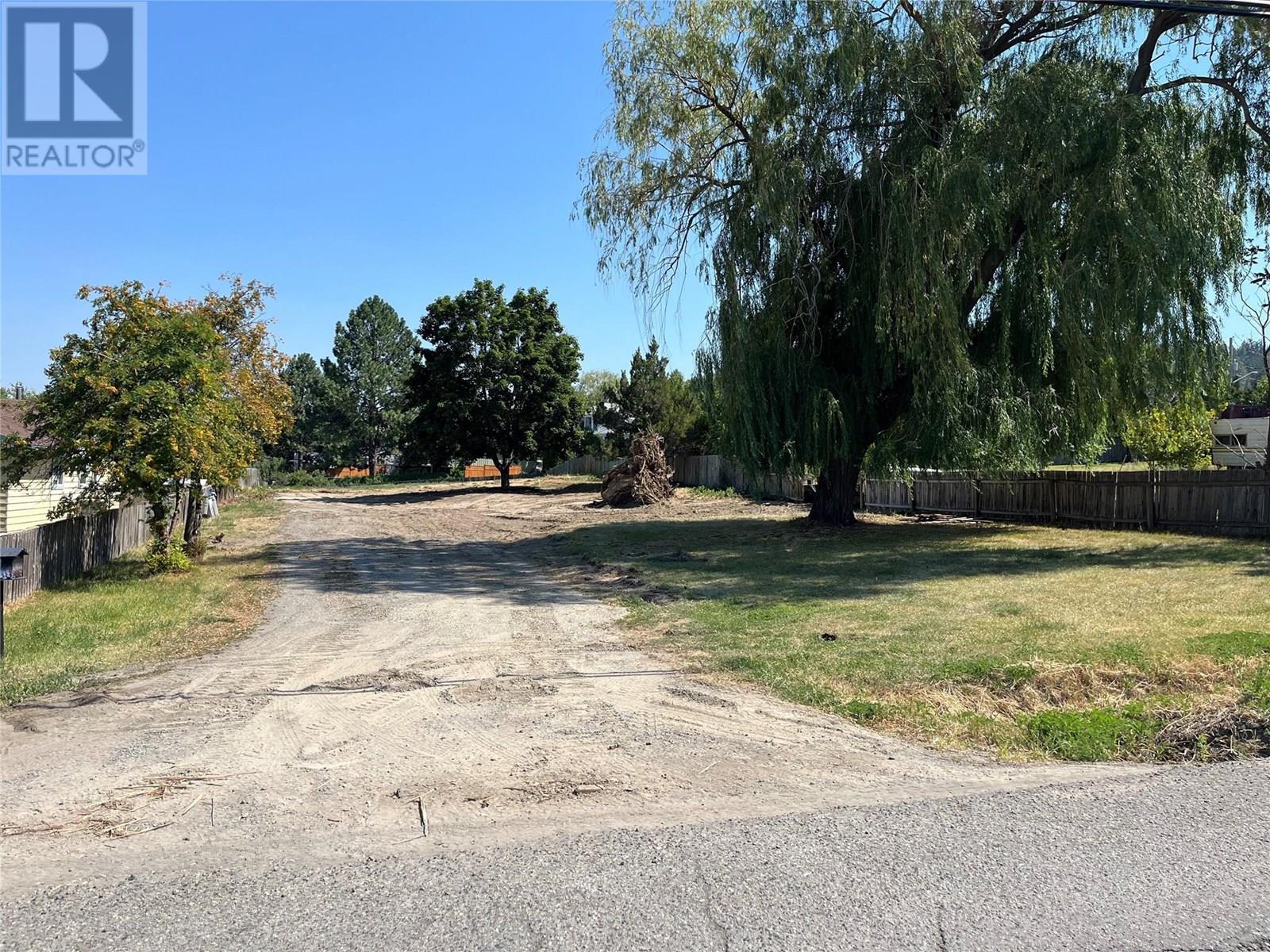 6119 Todd Rd, Kamloops, BC V2B 5C2