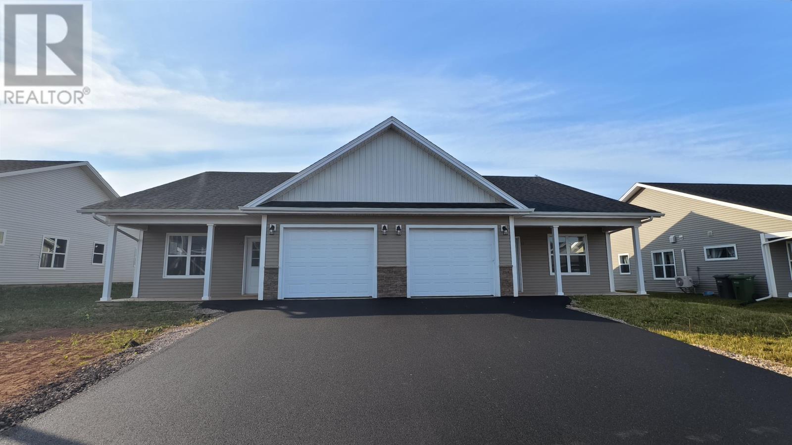 13-15 Aidan St, Charlottetown, PE C1E 3P9