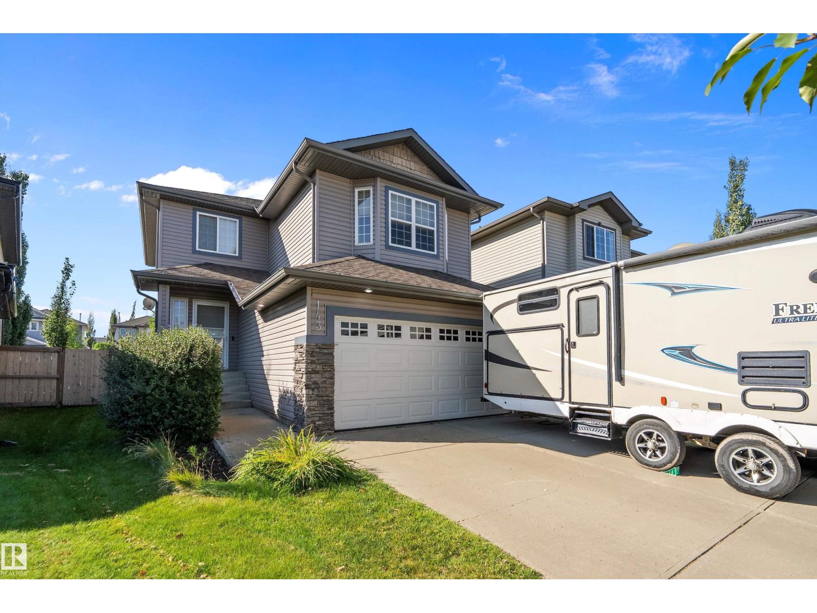 143 Acacia Ci, Leduc, AB T9E 0C9