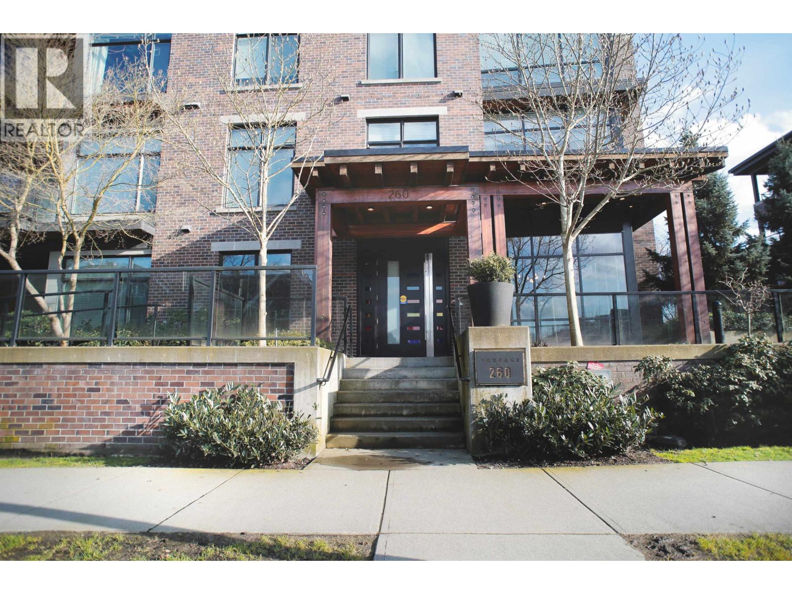 260 Salter Street Unit 104, New Westminster, BC V3M 0J4