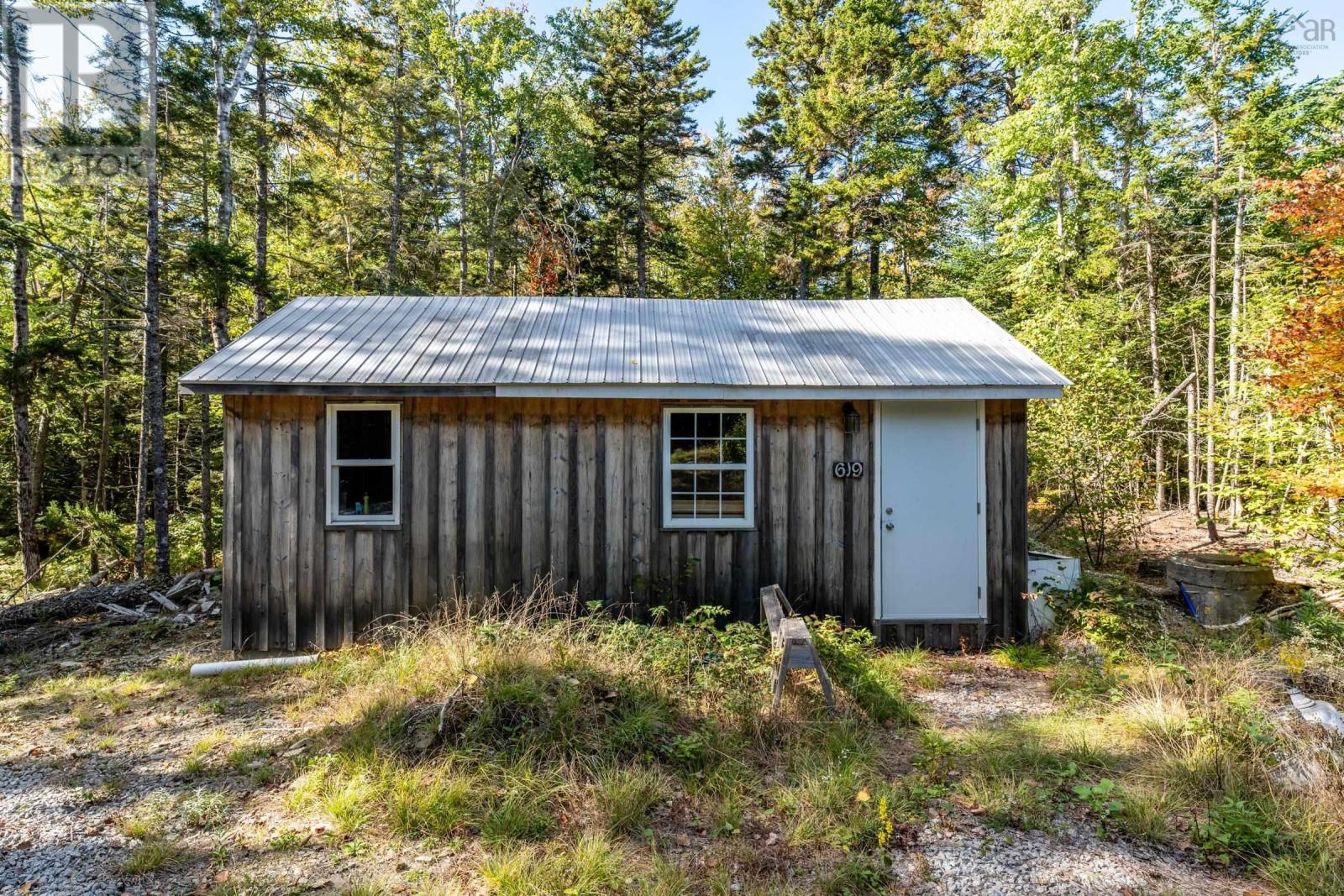 619 Chemin Desprairies Rd, Maxwellton, NS B0W 2L0