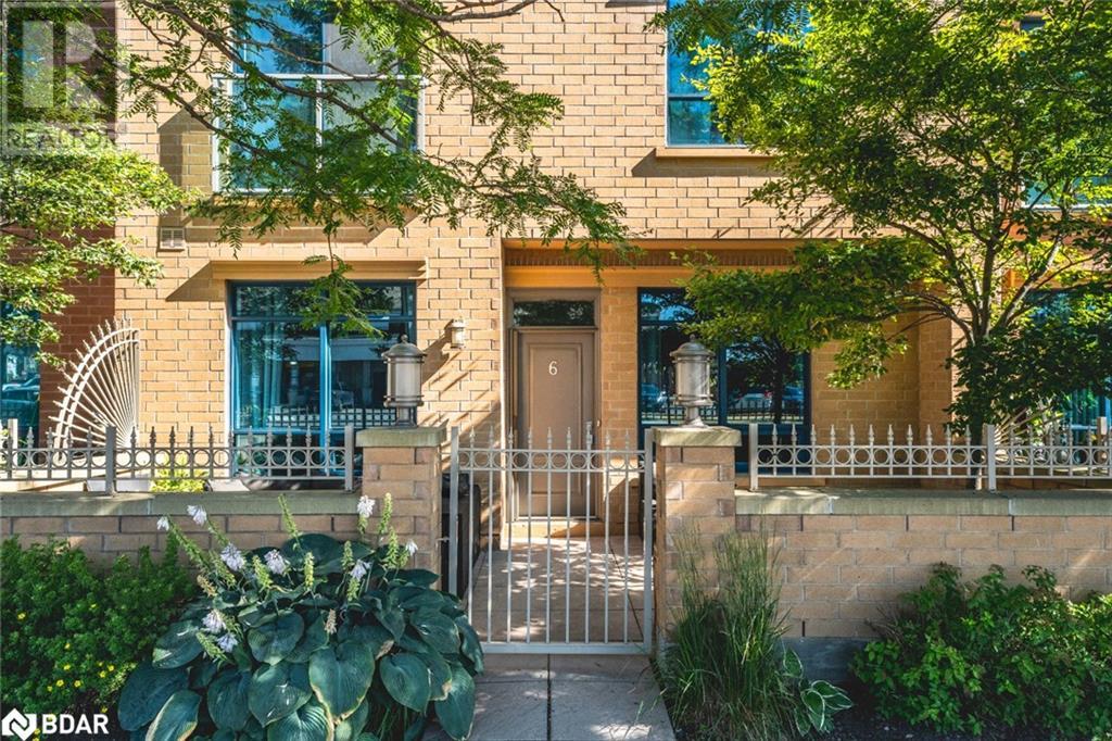 6 Victoria St, Barrie, ON L4N 6G2