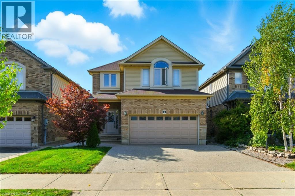 151 Royal Winter Dr, Hamilton, ON L0R 1C0